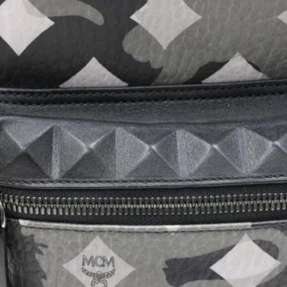 MCM Stark Munich Lion Camo Print Backpack - Gray/Black/White main image 5